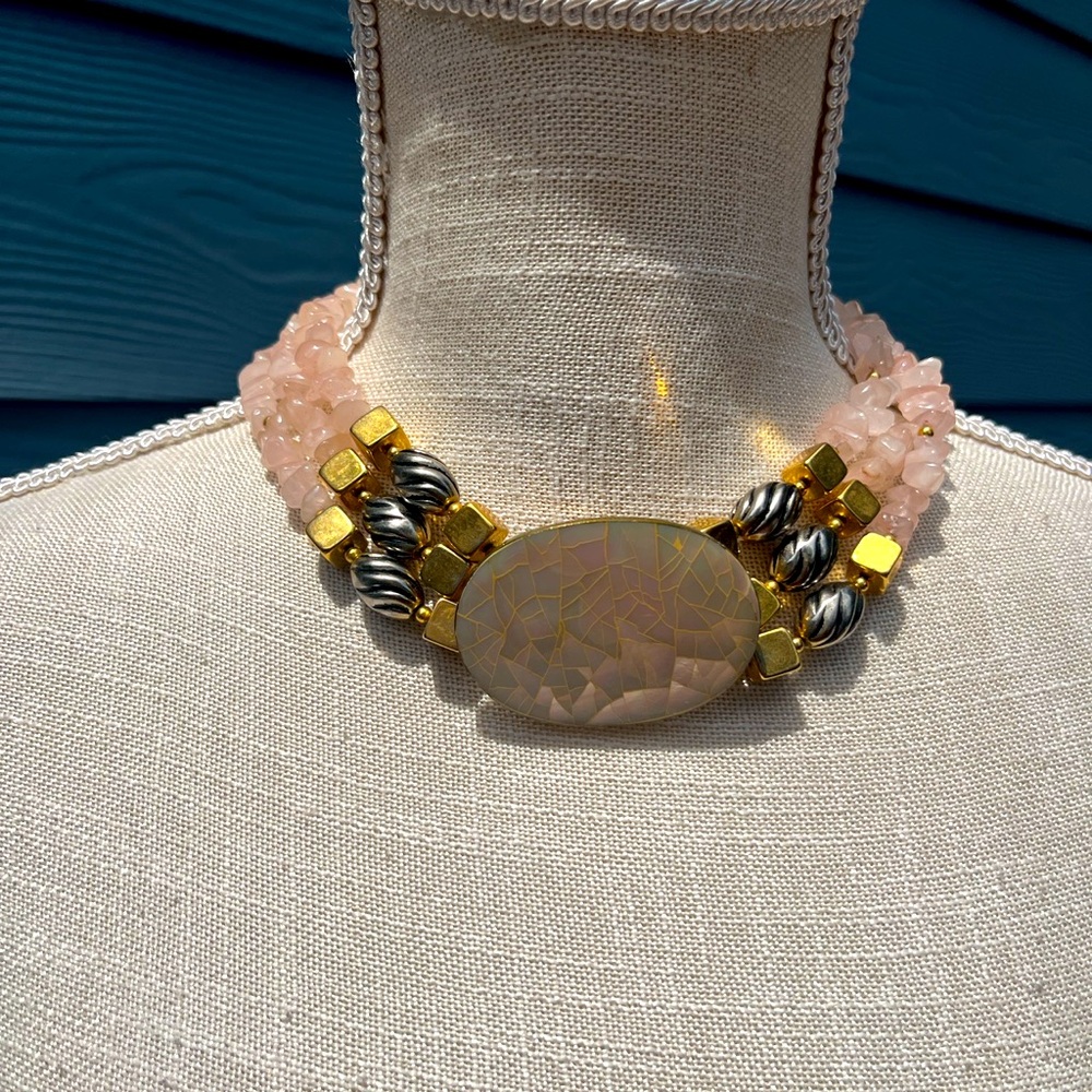 Mid Century Vintage Pink Quartz Choker Necklace with Front Hook Clasp/ Beautiful